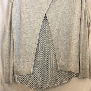 Like new, LOFT SP long sleeve Blouse with decorative back